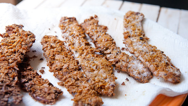 2014-07-16-chip-crusted-bacon-7-680x384