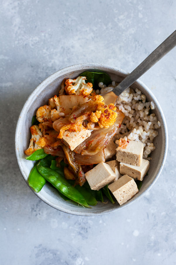 Chili Roasted Cauliflower, Brown Rice & Kimchi Bowls | The Full Helping